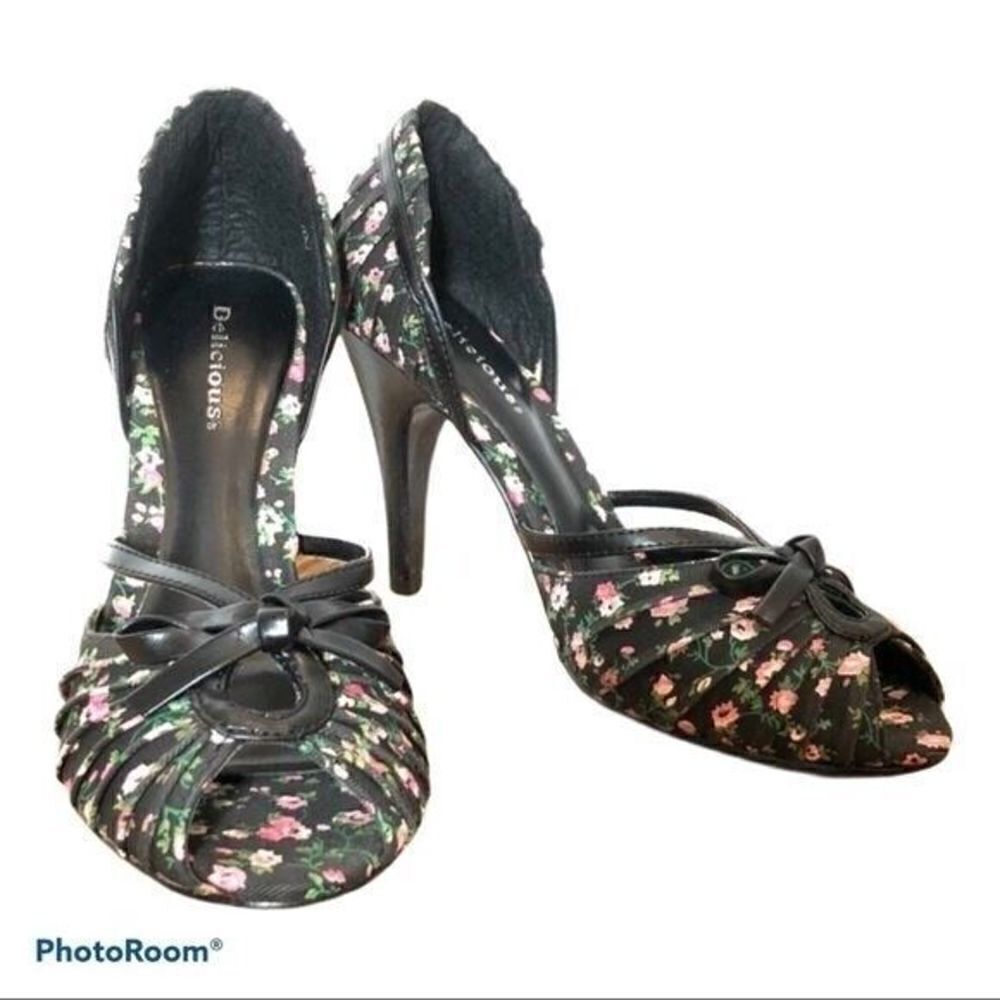 Floral print high heel shoes NEW black pink flower d'orsay NIB 9 cottagecore